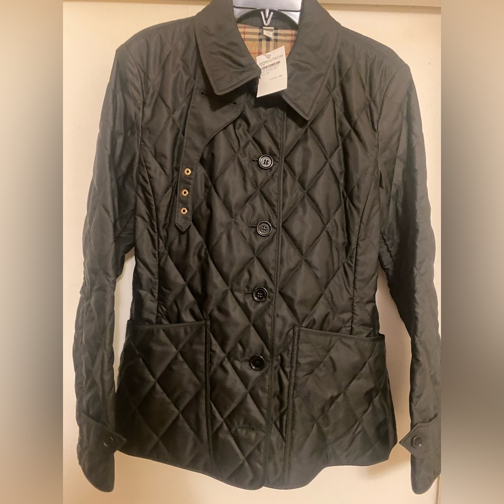 Burberry Fernleigh Quilted Jacket - Picture 8 of 10
